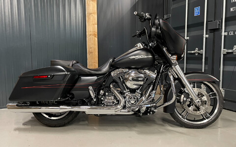 FLHXS Street Glide Special 2016