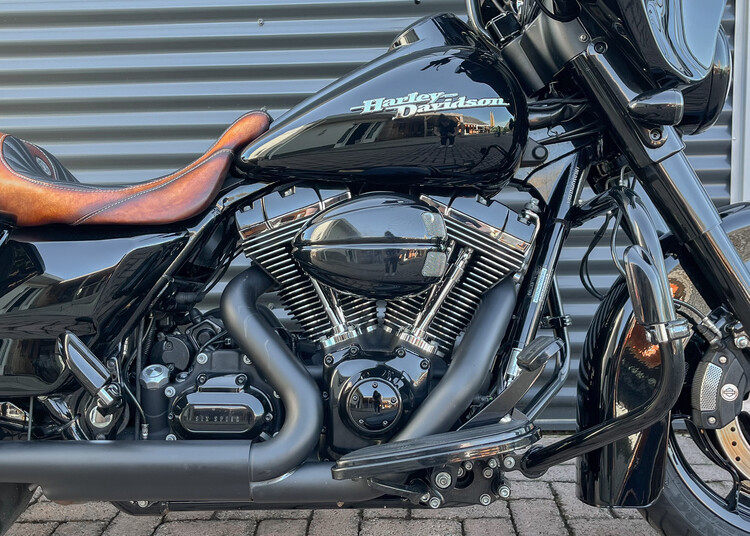 *Street Glide FLHX 2009