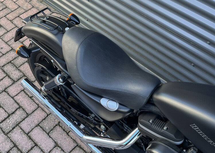 Sportster Iron XL883N 2009