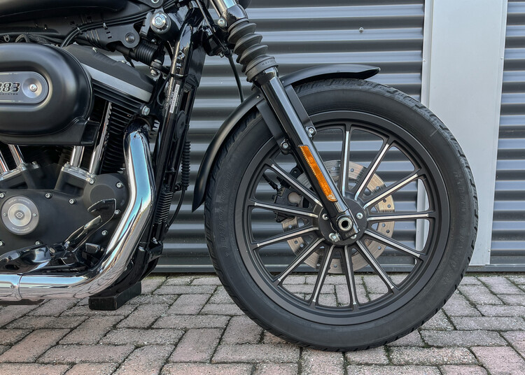 Sportster Iron XL883N 2009