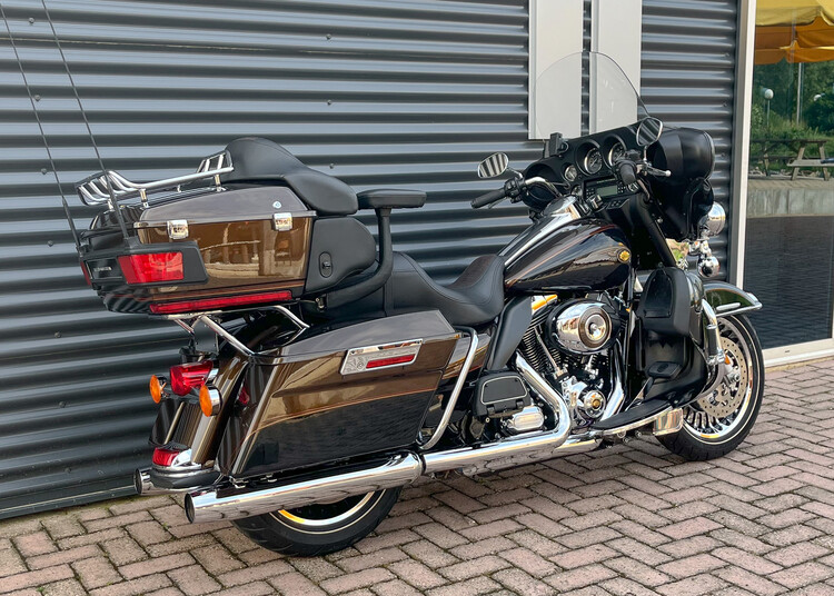 *Electra Glide Ultra Classic 2013 FLHTCU