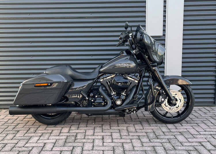 *Street Glide special 2015 FLHXS