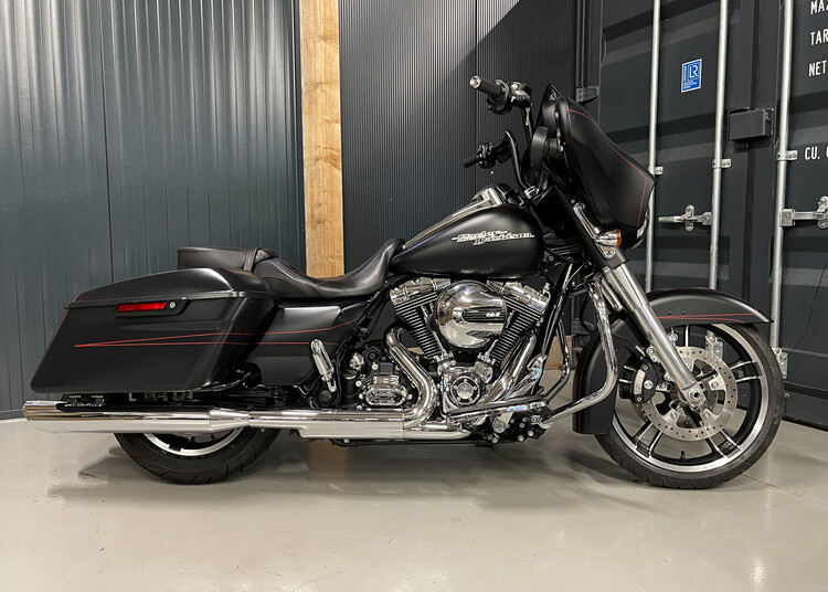 FLHXS Street Glide Special 2016