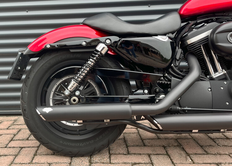 Sportster Iron XL883N 2015