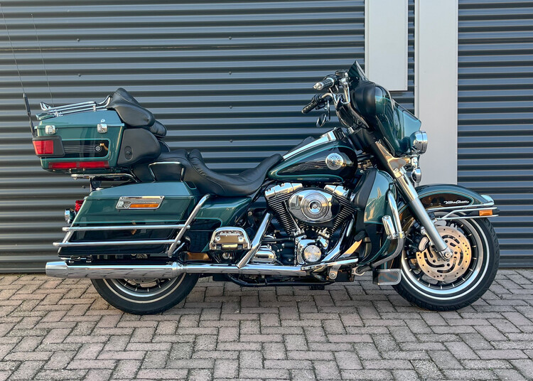 *Electra Glide Ultra Classic FLHTCUI 2002