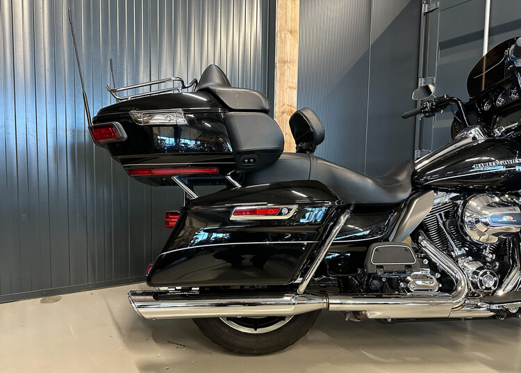 FLHTCU Electra glide ultra classic limited 2016