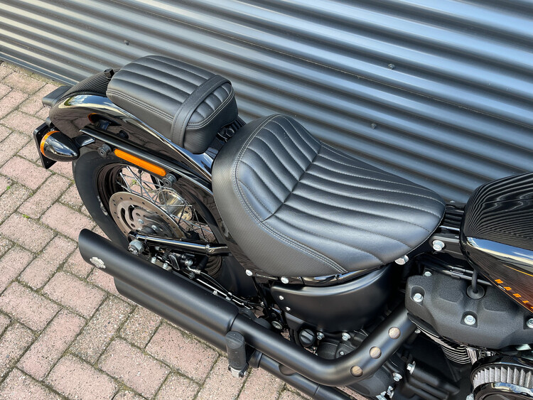 *Streetbob 114 2021 FXBBS Softail