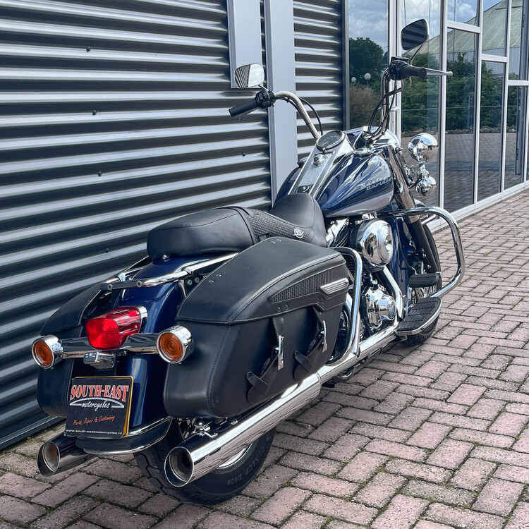 Road King Classic FLHRCI 2000