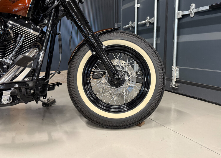 Heritage Softail Classic Bobber Style 2004