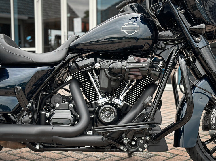 Deep Blue Street Glide  Special